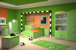 <p><em><strong>Ремонт детской комнаты для будущего футболиста.</strong></em></p>