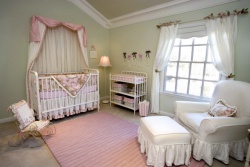 Ремонт и отделка детской комнаты. Комната новорожденного.